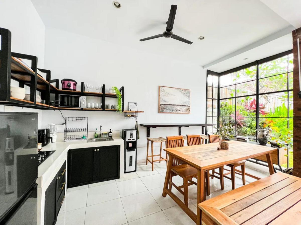 Island Boy Guest House Canggu  Luaran gambar